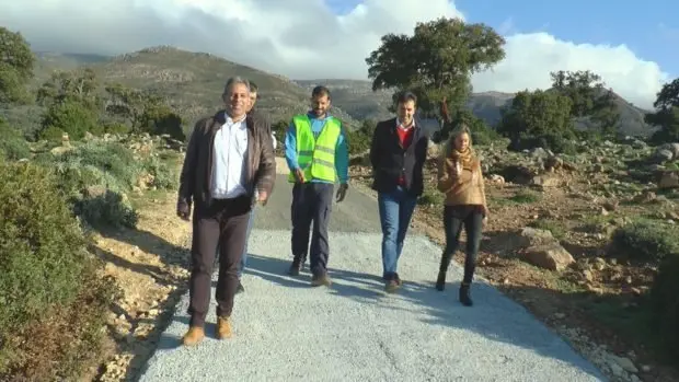 obra-hormigon-carril-higuerilla-2-e1546596834518