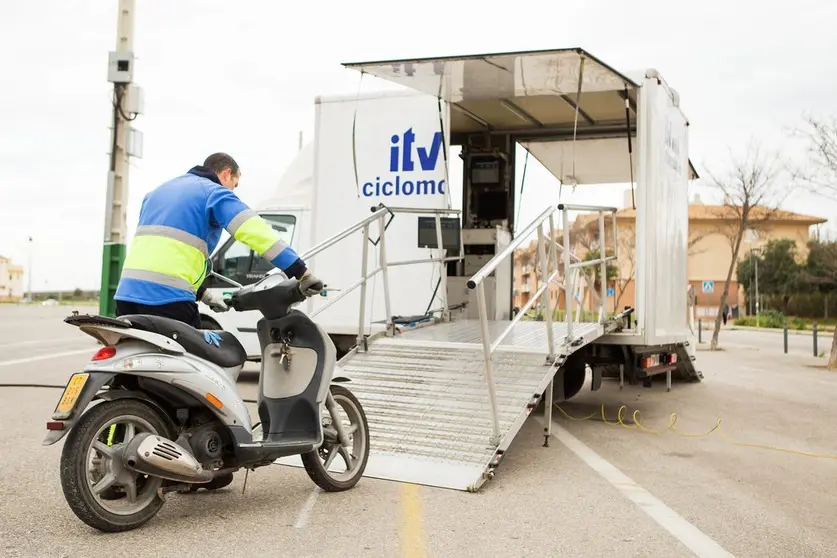 ITV ciclomotores