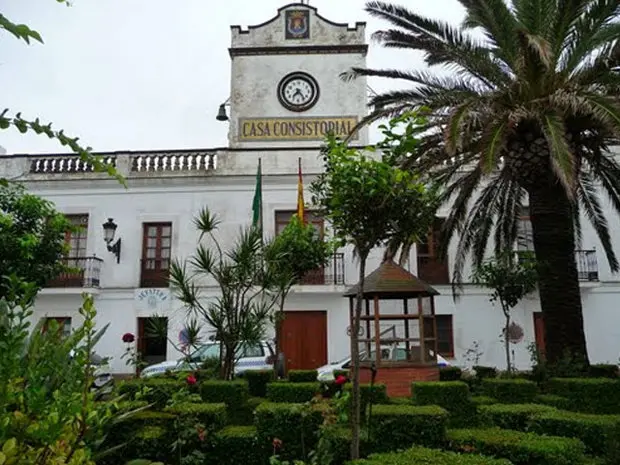 ayuntamiento-tarifa-retira-