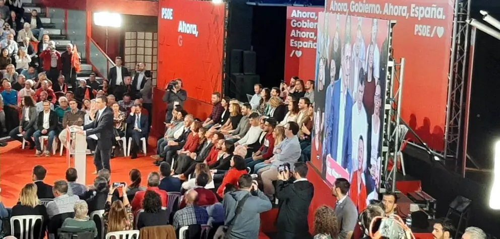 C&Atilde;&iexcl;diz.- 10N.- Pedro S&Atilde;&iexcl;nchez dice que en cuanto tenga gobierno pondr&Atilde;&iexcl; "negro sobre blanco" inversiones para la provincia



Pedro S&Atilde;&iexcl;nchez en un un mitin en C&Atilde;&iexcl;diz





10/22/2019