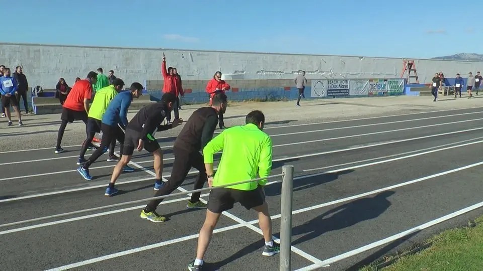 Los aspirantes durante las pruebas.