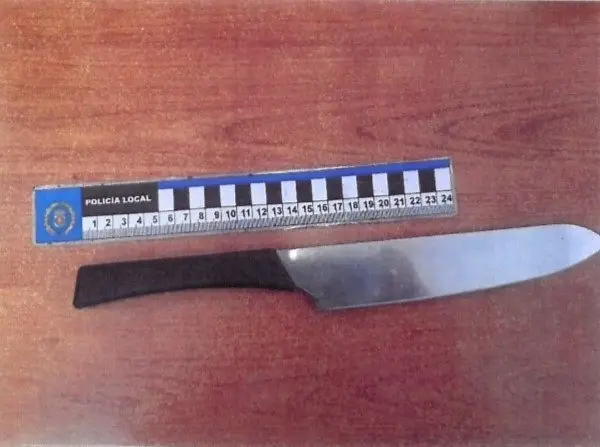 El cuchillo intervenido.