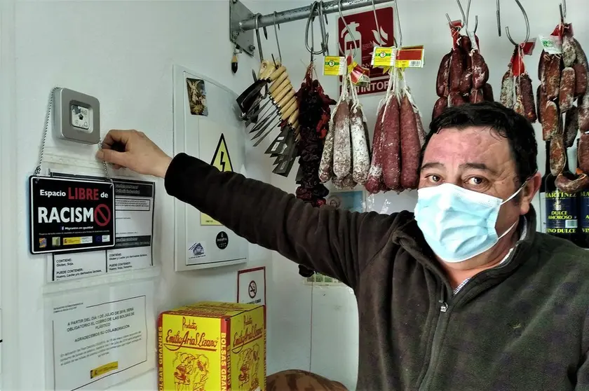 Espacios libres de racismo 4 - comestible de Castellar