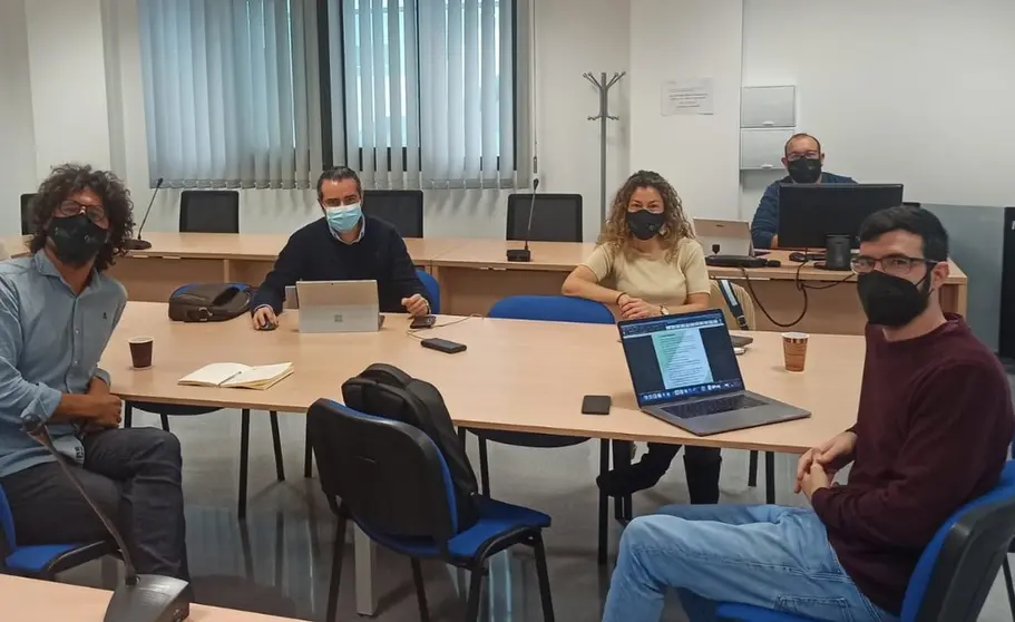 Un momento de la reuni&oacute;n.