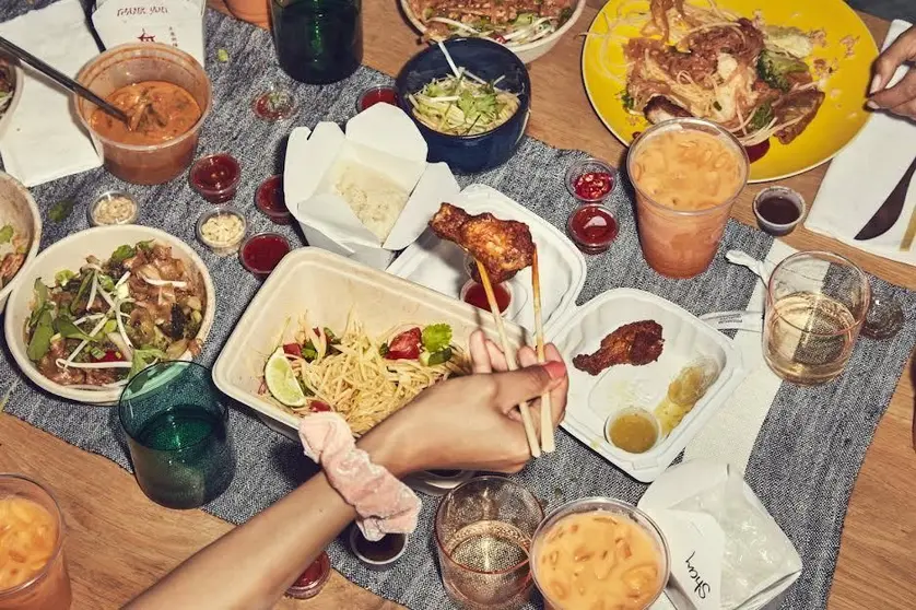 Comida a domicilio.