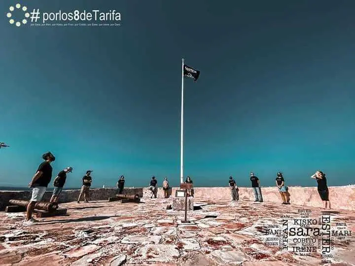 Acto de izada de bandera.
