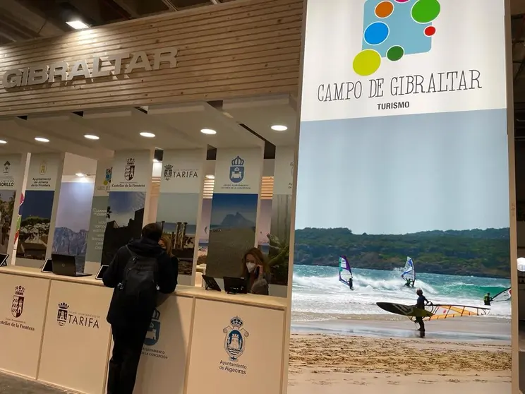 FITUR DOS