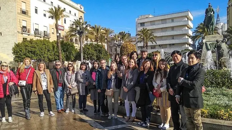 profesores-espa&ntilde;ol-plaza-arenal-erasmus