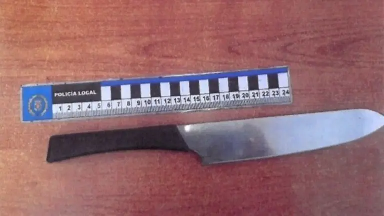 El cuchillo intervenido.