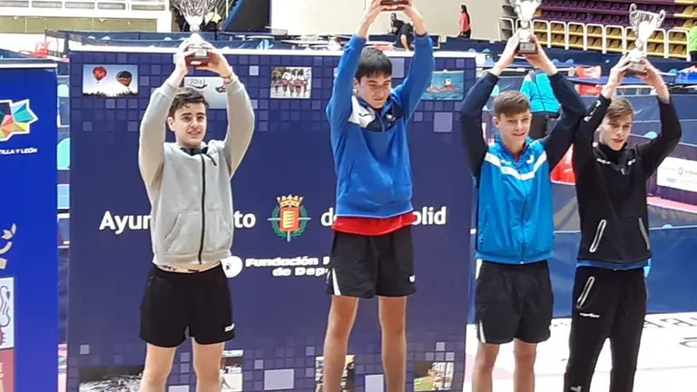 Recogida de trofeos.