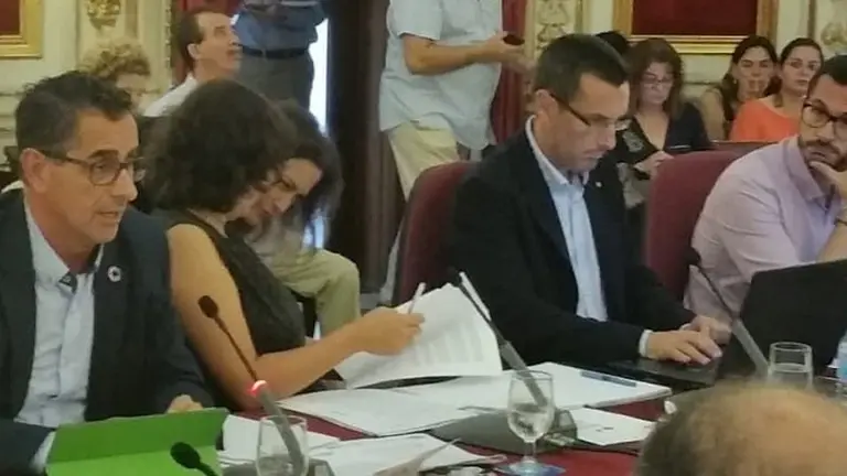 migiel molina en el pleno
