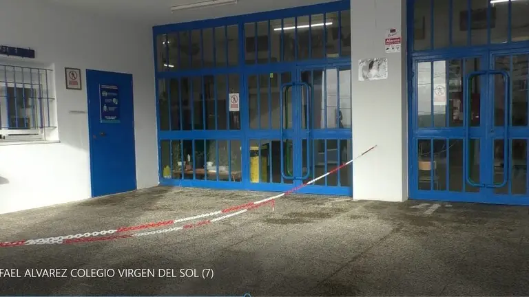 Entrada al centro.
