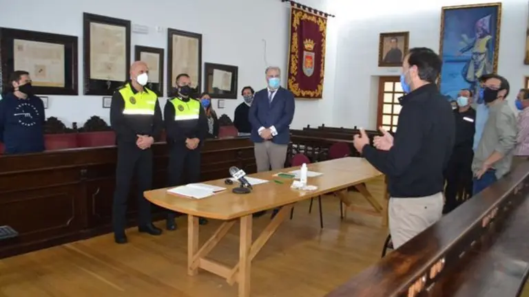 Los nuevos agentes.