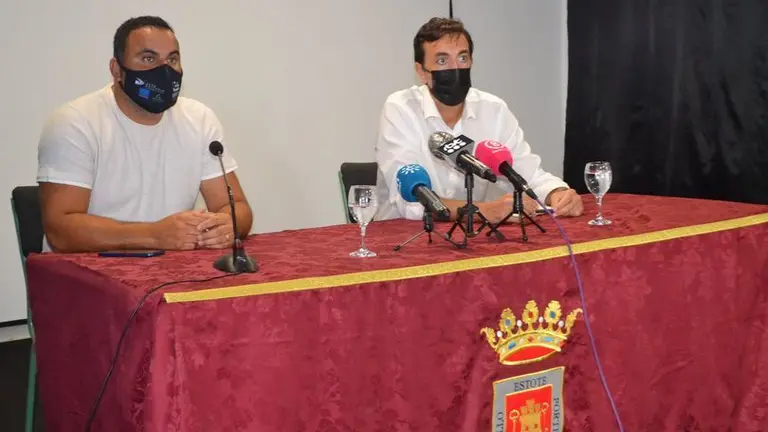 Su&aacute;rez y Ruiz Gir&aacute;ldez.