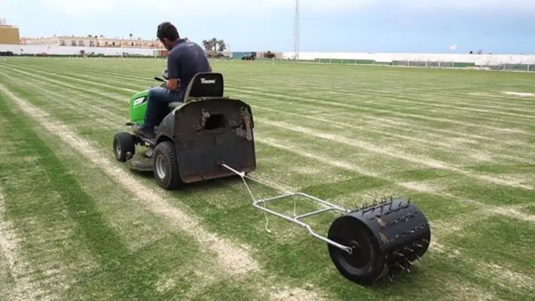 Trabajos en el estadio.